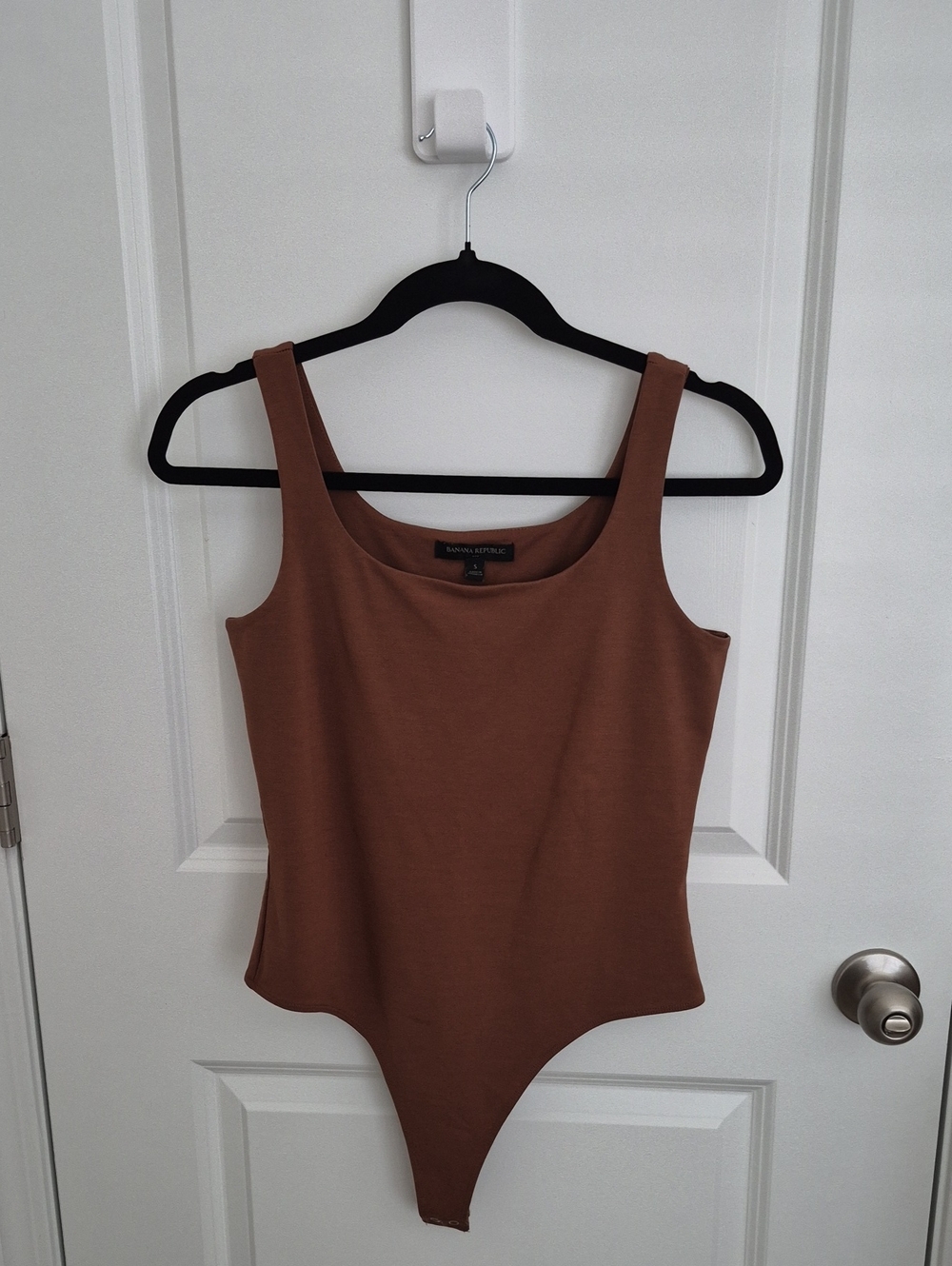 Women Banana Republic Scoop Neck Bodysuit in Brown